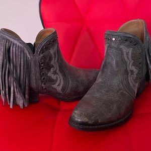 3 Pairs of Sterling River Low Cut Cowgirl Boots